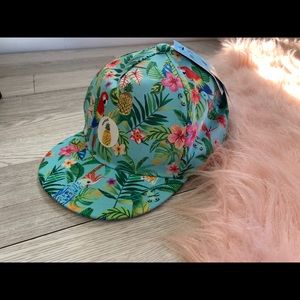 Girls NWT Emma Jayne hat